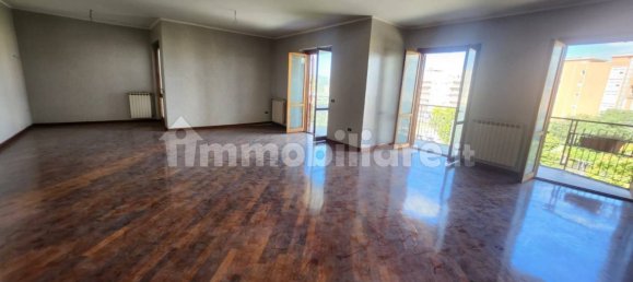 3 bedrooms Penthouse in Benevento, Italy No. 280531 4
