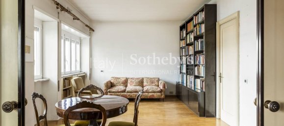5 bedrooms Apartment in Rome, Italy No. 321559 3