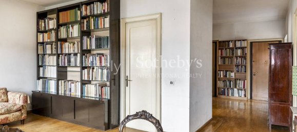 5 bedrooms Apartment in Rome, Italy No. 321559 21