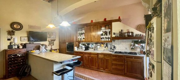 6 rooms Apartment in San Miniato, Italy No. 124491 7