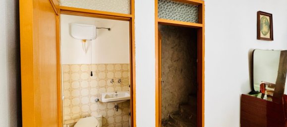 5 rooms House in Caccamo, Italy No. 290991 11