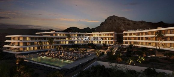 2 bedrooms Penthouse in Adeje, Spain No. 24775 8