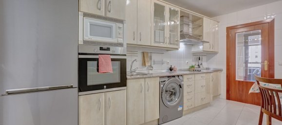 3 bedrooms Apartment in Chartered Community of Navarre, Spain No. 182363 8