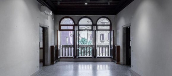 Hotel in Venice, Italy 742m², Nr. 370932 3