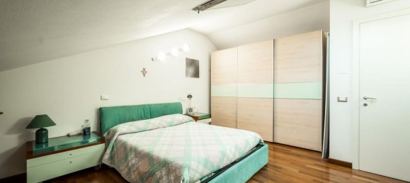 4 Schlafzimmer Doppelhaus in Fidenza, Italy, Nr. 322307 18