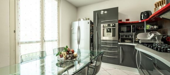 4 Schlafzimmer Doppelhaus in Fidenza, Italy, Nr. 322307 8