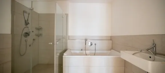 1 Schlafzimmer Wohnung in Frankfurt am Main, Germany, Nr. 336401 8