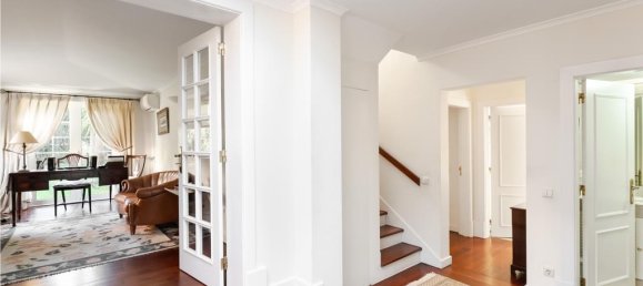 3 bedrooms House in Cascais, Portugal No. 110650 11