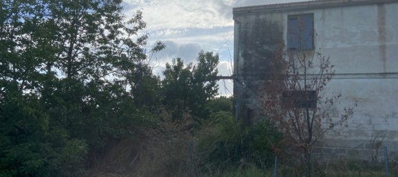 8 bedrooms House in Atri, Italy No. 310848 3