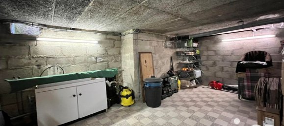 Casa de 3 dormitorios en Brebieres, France No. 43008 21