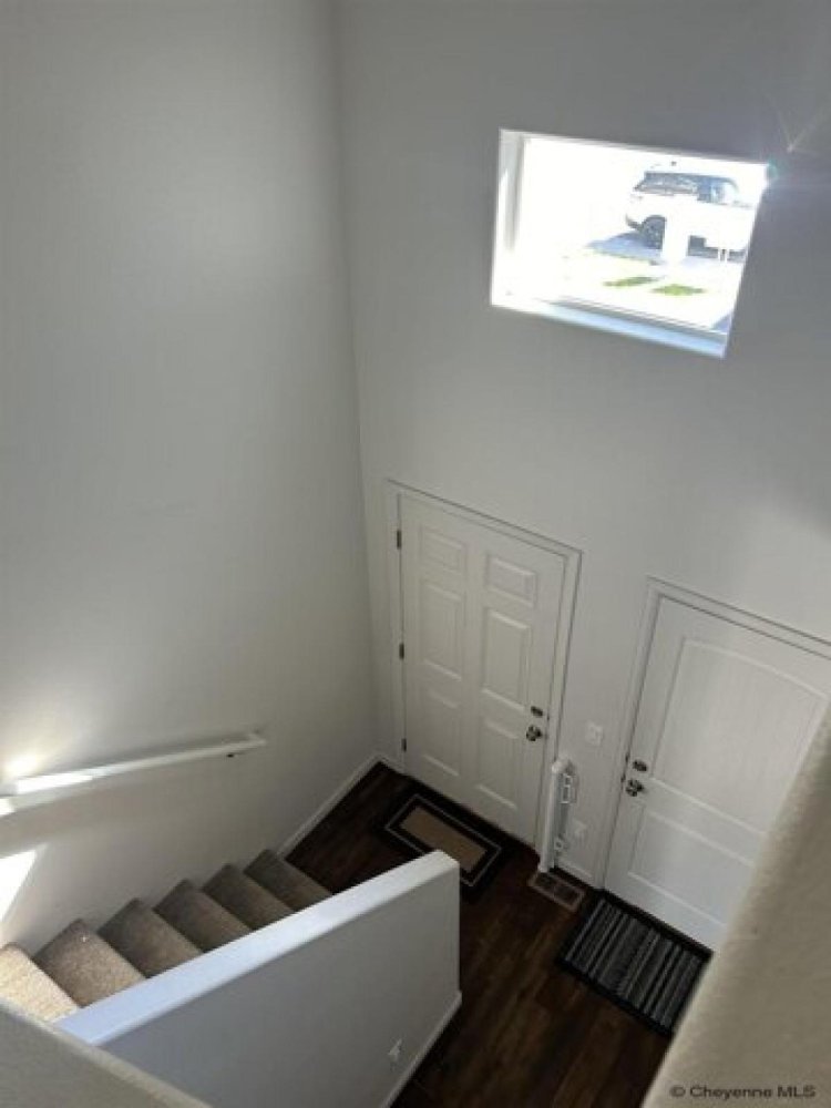 3 bedrooms House in Wheatland, USA No. 387170