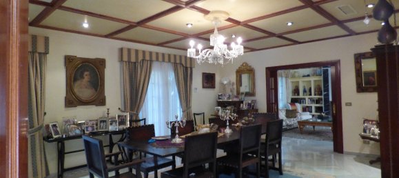 9 bedrooms Villa in Mijas, Spain No. 35118 5