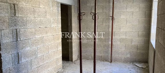 3 bedrooms Penthouse in Rabat, Malta No. 2245 6