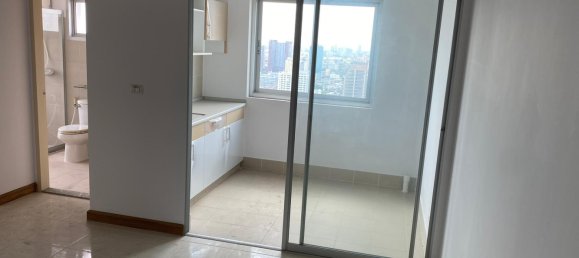 2 bedrooms Condo in Bangkok, Thailand No. 21611 5