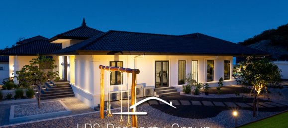 5 bedrooms Cafe / restaurant in Hua Hin, Thailand No. 6631 8