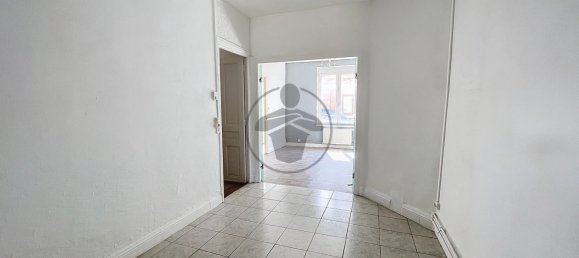 2 Schlafzimmer Haus in Saint-Quentin, France, Nr. 67683 5