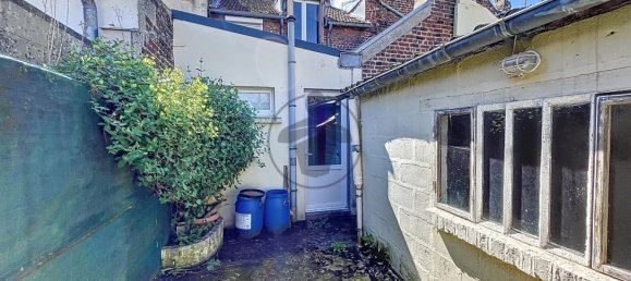 2 Schlafzimmer Haus in Saint-Quentin, France, Nr. 67683 12