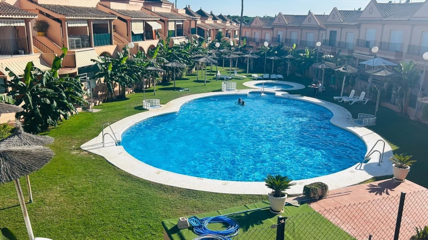 2 bedrooms Townhouse in Cadiz, Spain No. 249659