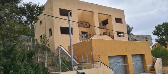 4 chambres Maison de ville à Barcelona, Spain No. 111694 3