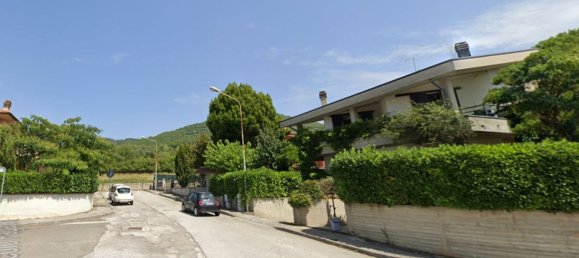 7 rooms Apartment in San Giustino, Italy No. 50395 2