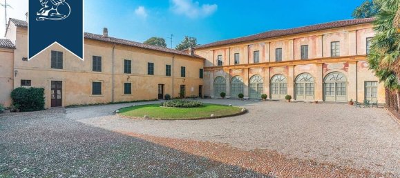 10 غرف نوم فيلا في Palazzo Pignano, Italy رقم 136342 18