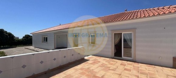 Villa de 3 dormitorios en Sao Martinho do Porto, Portugal No. 146730 24