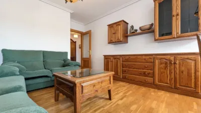 3 غرف نوم شقة في La Rioja, Spain رقم 215716