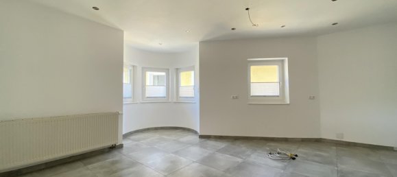 Gebäude in Offenhausen, Austria 282m², Nr. 137947 9