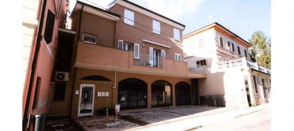 مستودع في Polverigi, Italy 233متر مربع رقم 363698 4