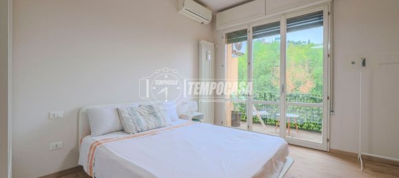 3 bedrooms Apartment in Bologna, Italy No. 330621 11