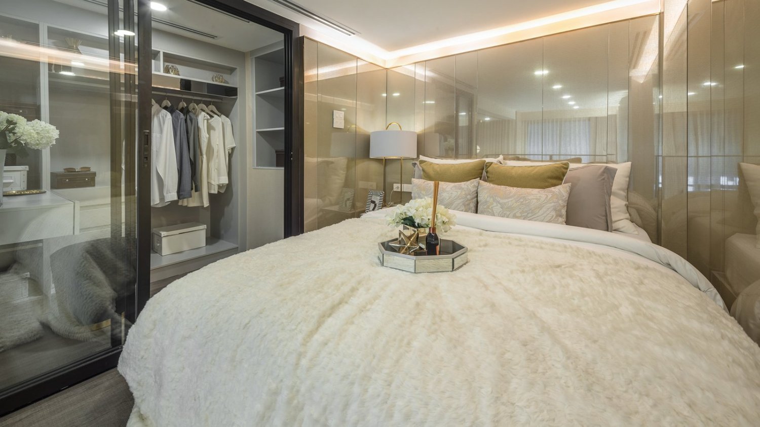 1 bedroom Condo in KNIGHTSBRIDGE SPACE RATCHAYOTHIN Bangkok, Thailand No. 28087