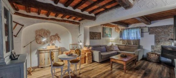 4 rooms House in Camaiore, Italy No. 137461 16