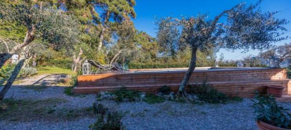 4 rooms House in Camaiore, Italy No. 137461 8