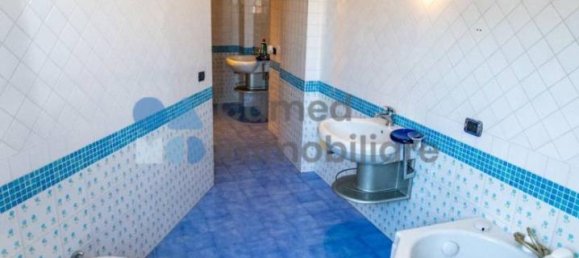 Вилла с 5 комнатами в Неаполь, Италия № 32304 28