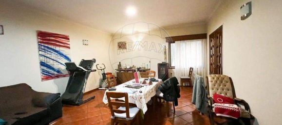 Casa de 3 dormitorios en Felgueiras, Portugal No. 15967 2