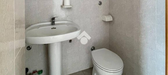 Офис 67м² в Челье Мессапика, Италия № 99235 10