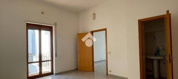 Офис 67м² в Челье Мессапика, Италия № 99235 9