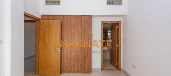 4 bedrooms Villa in Jumeirah Village Circle, UAE No. 24948 16