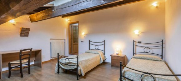 5 chambres Penthouse à Montepulciano, Italy No. 57095 2