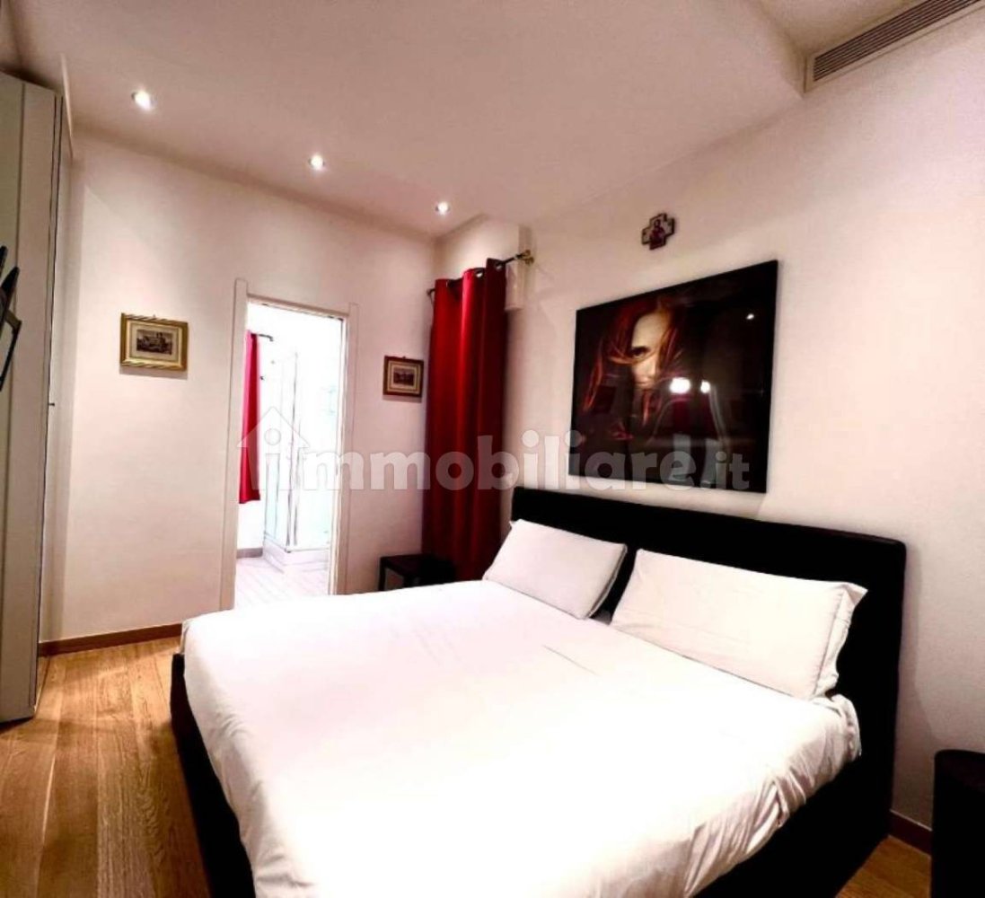 2 rooms Hotel in Rome, Italy No. 258571