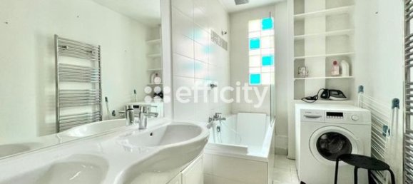 2 غرف نوم شقة في Seine-Saint-Denis, France رقم 354469 10