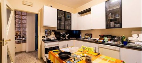 3 Schlafzimmer Wohnung in Bari, Italy, Nr. 280083 8