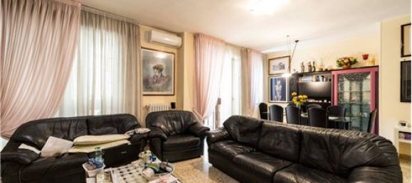 3 Schlafzimmer Wohnung in Bari, Italy, Nr. 280083 4