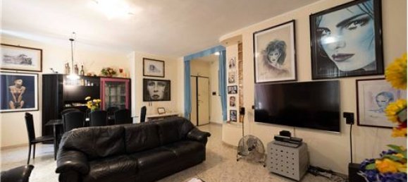 3 Schlafzimmer Wohnung in Bari, Italy, Nr. 280083 3