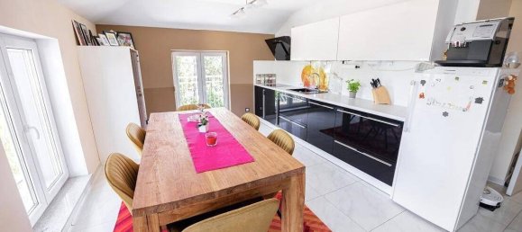 3 bedrooms Apartment in Wiener Neustadt, Austria No. 238192 3