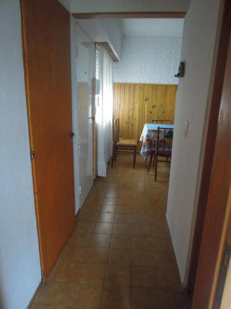 4 bedrooms House in Buenos Aires, Argentina No. 100842