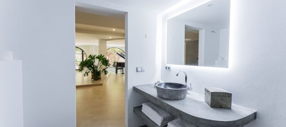 4 غرف نوم منزل في Estepona, Spain رقم 34856 50