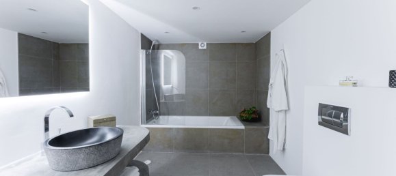 4 غرف نوم منزل في Estepona, Spain رقم 34856 48