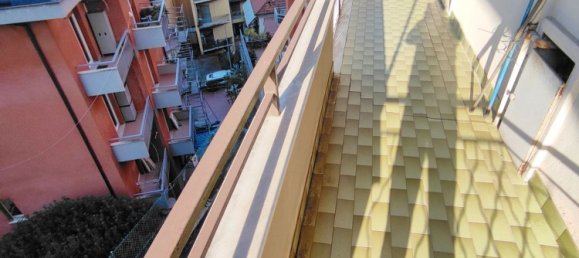 Apartamento de 2 divisões em Rapallo, Italy N.º 101199 6