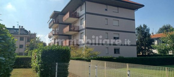 2 bedrooms Apartment in Rho, Italy No. 319872 2